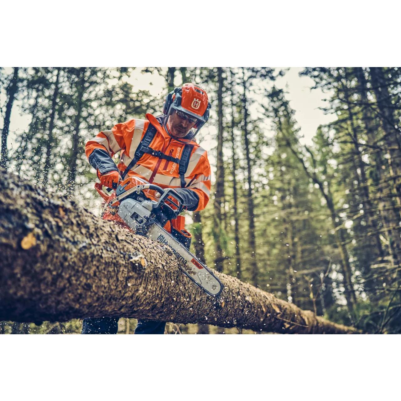 100002982 Benzin-Motorsäge 562 XP® G Mark II 18''