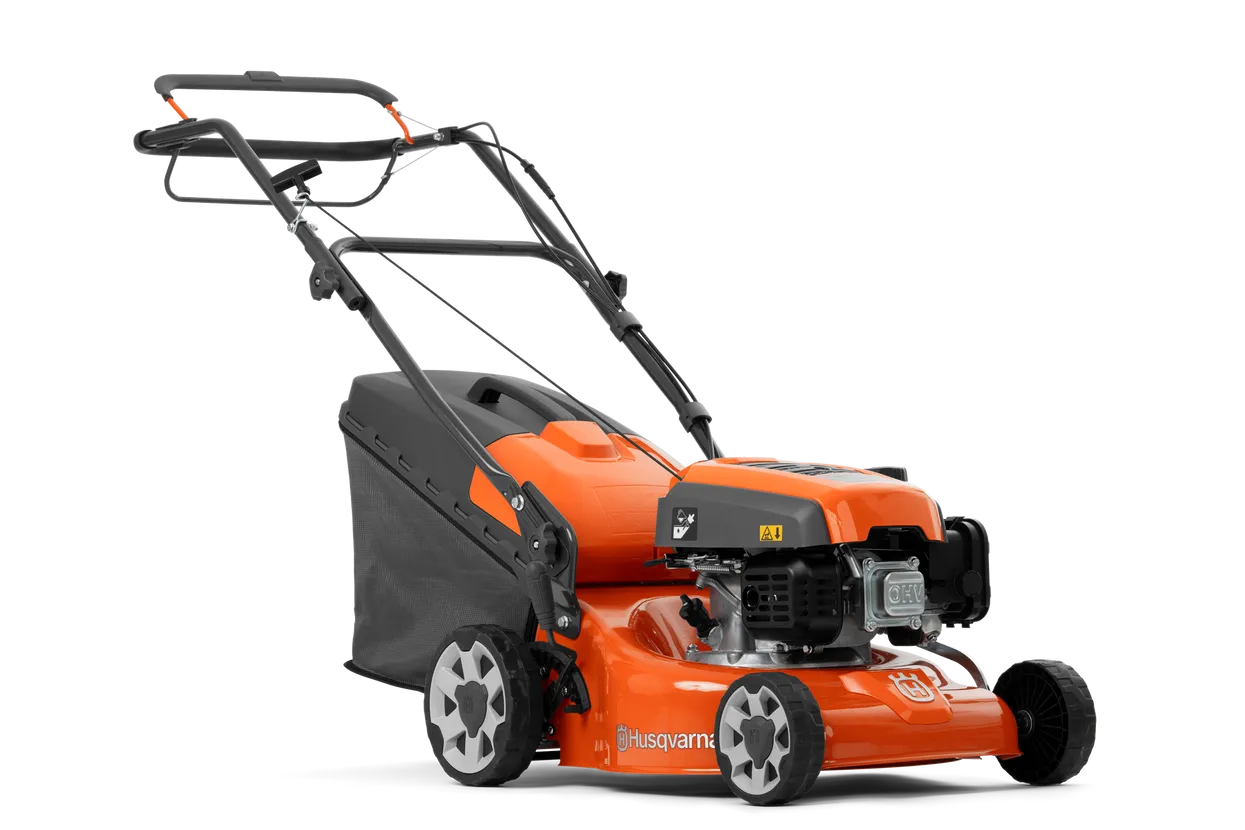 100003020 Benzin-Rasenmäher LC 140SP